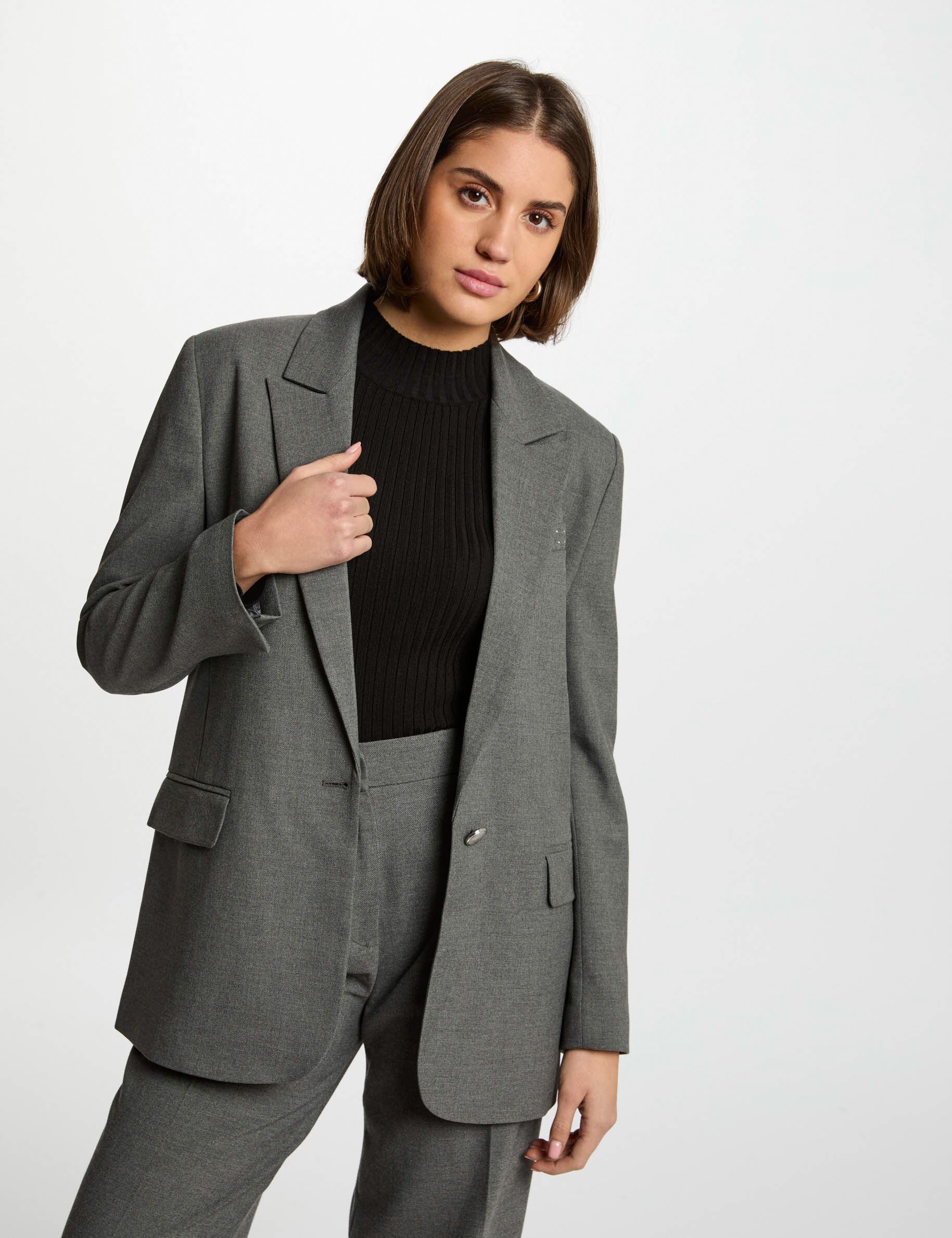 Veste longue détails cloutés gris clair femme