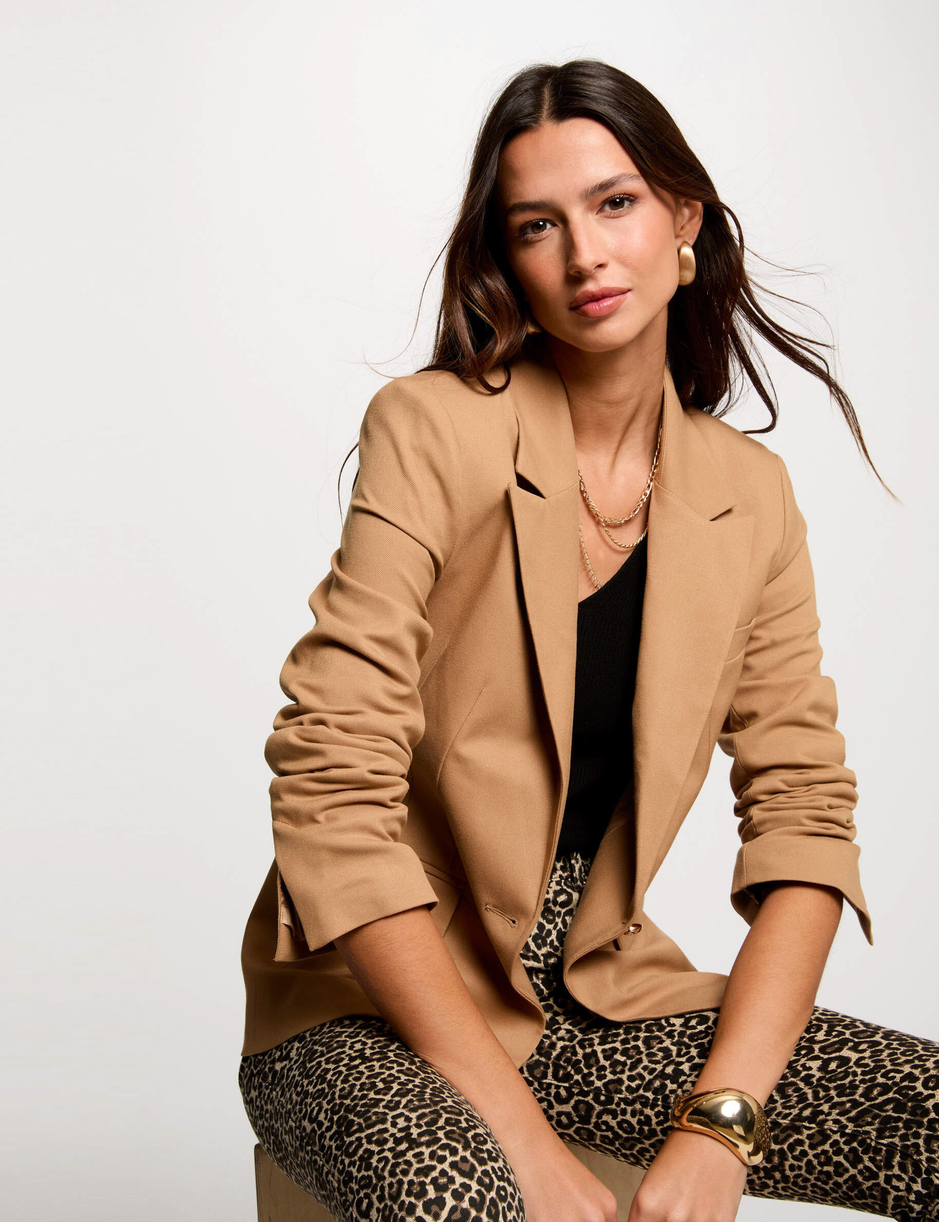 Blazer court boutonné camel femme