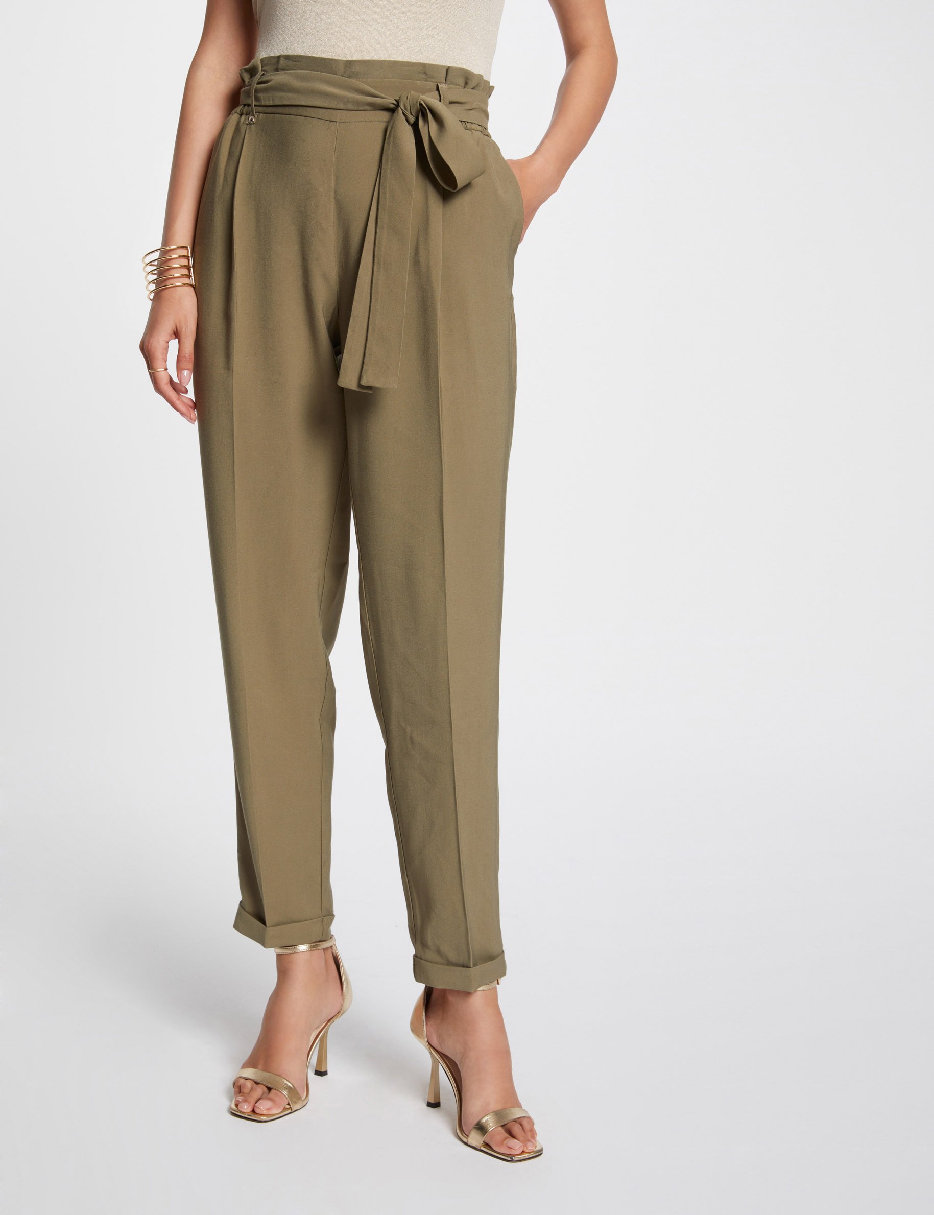 Pantalon carotte kaki femme sale